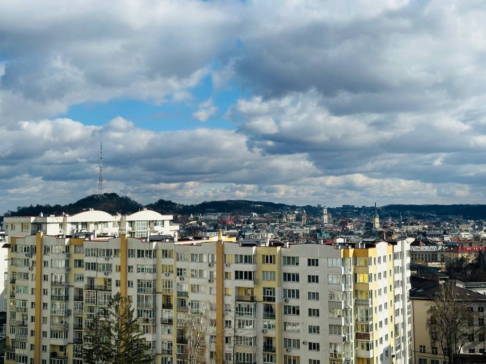 Atmospheric 1-bedroom apartment in Britannia Residential Complex