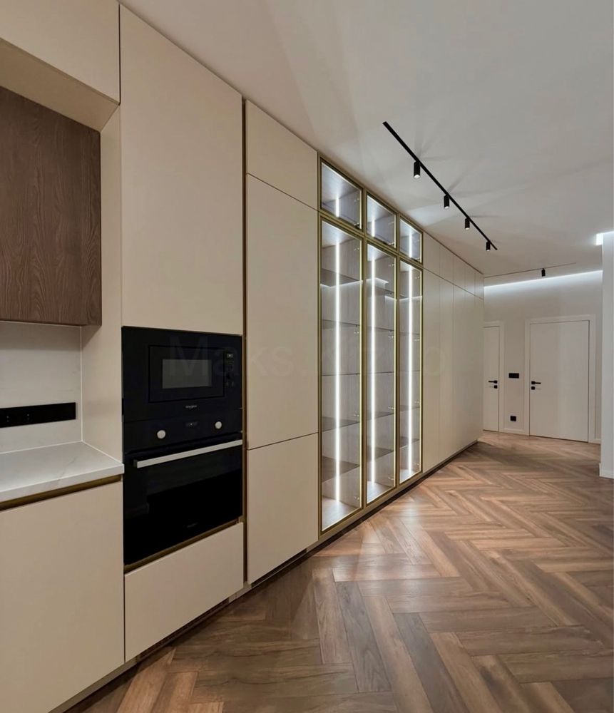 Stylish 3-Room Apartment in Residence Park Complex