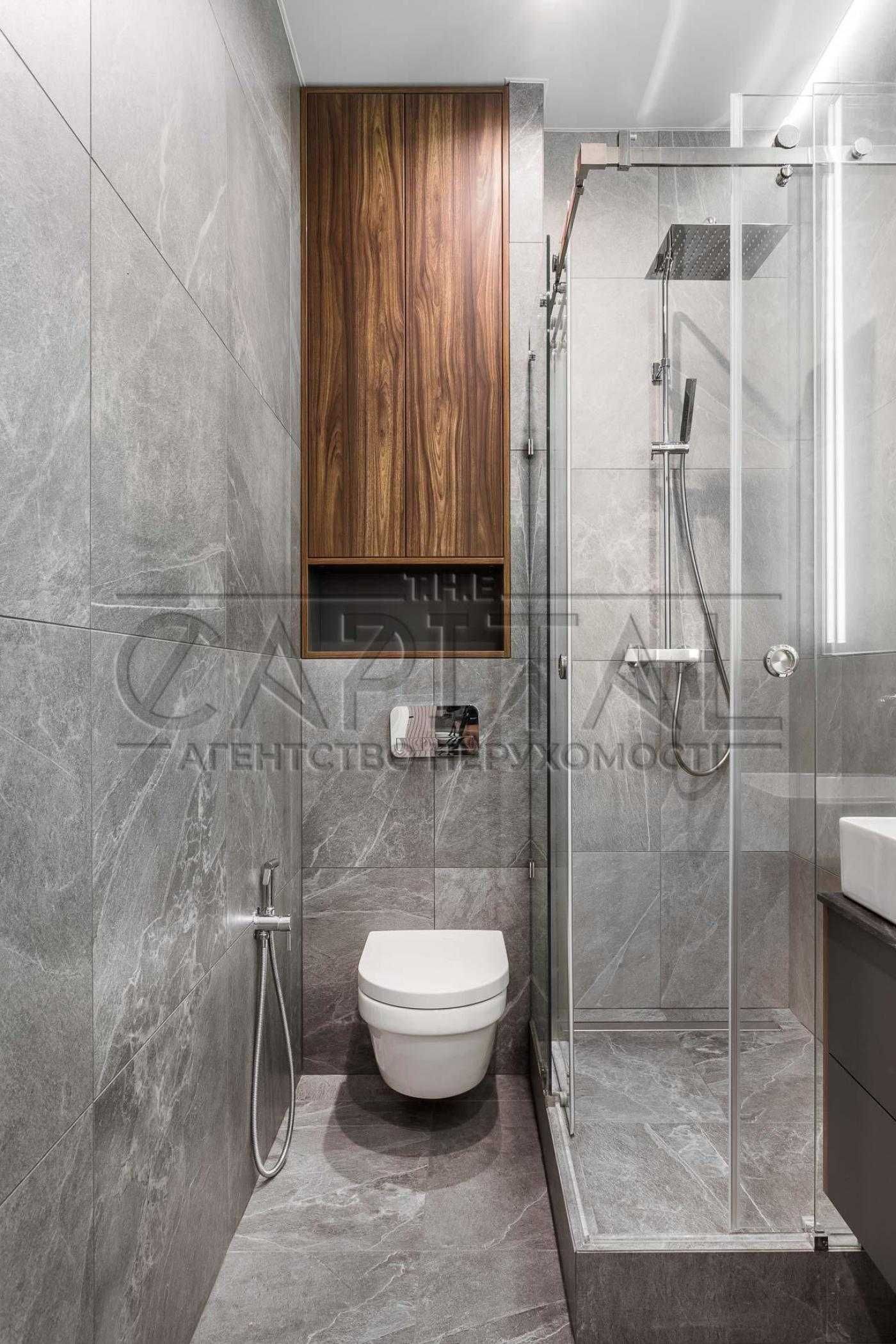 Prestigious Apartment in Prestige Hall Complex with High-Quality Renovation