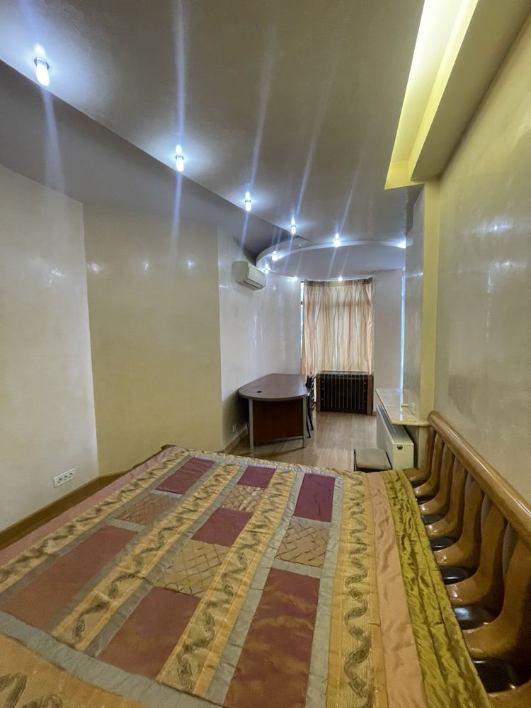 Spacious 3-Bedroom Apartment in Arkadia with Balcony