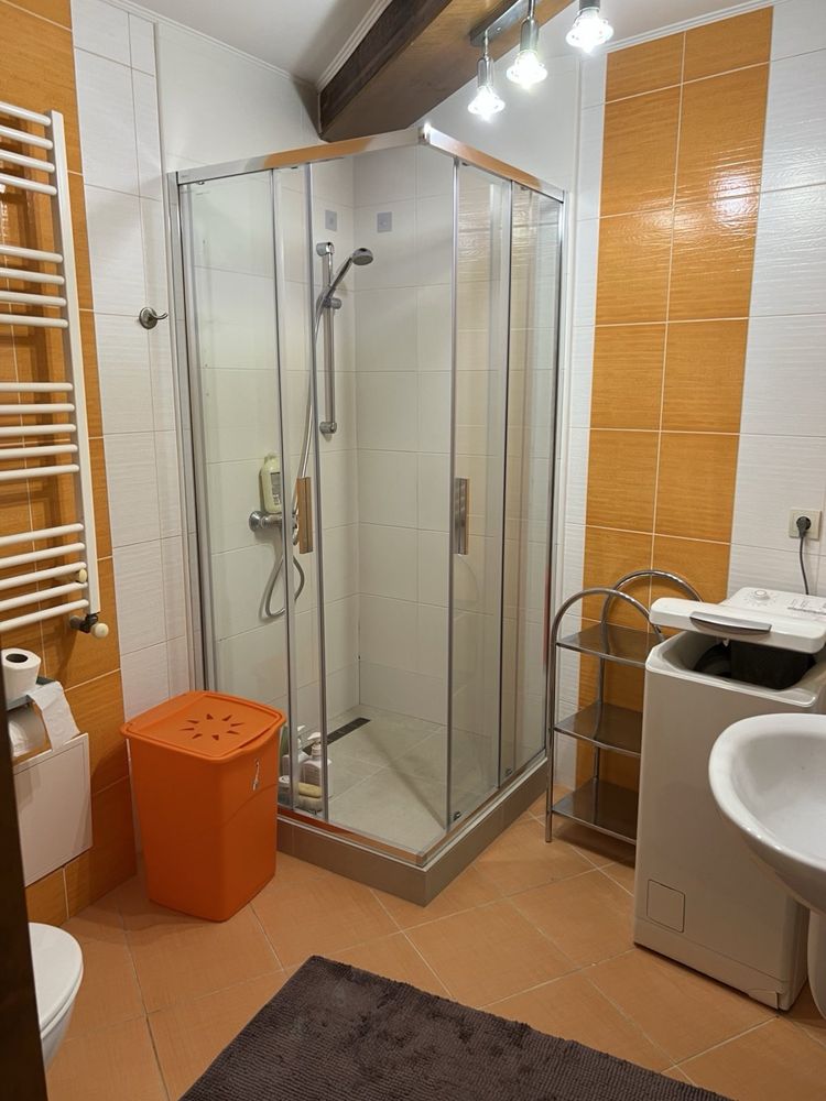 2.5-Room Apartment in City Center of Uzhhorod, Renovated, with Parking