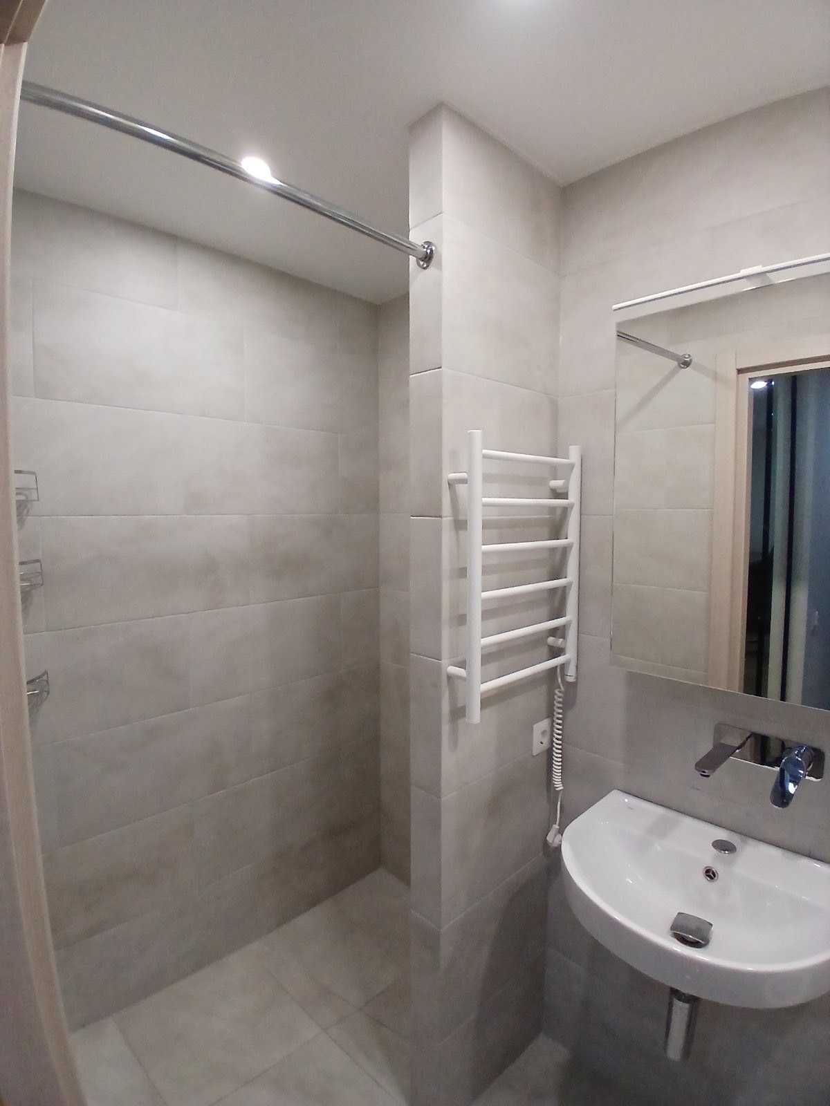 Two-room apartment on Hetman Petro Doroshenko Street with good renovation