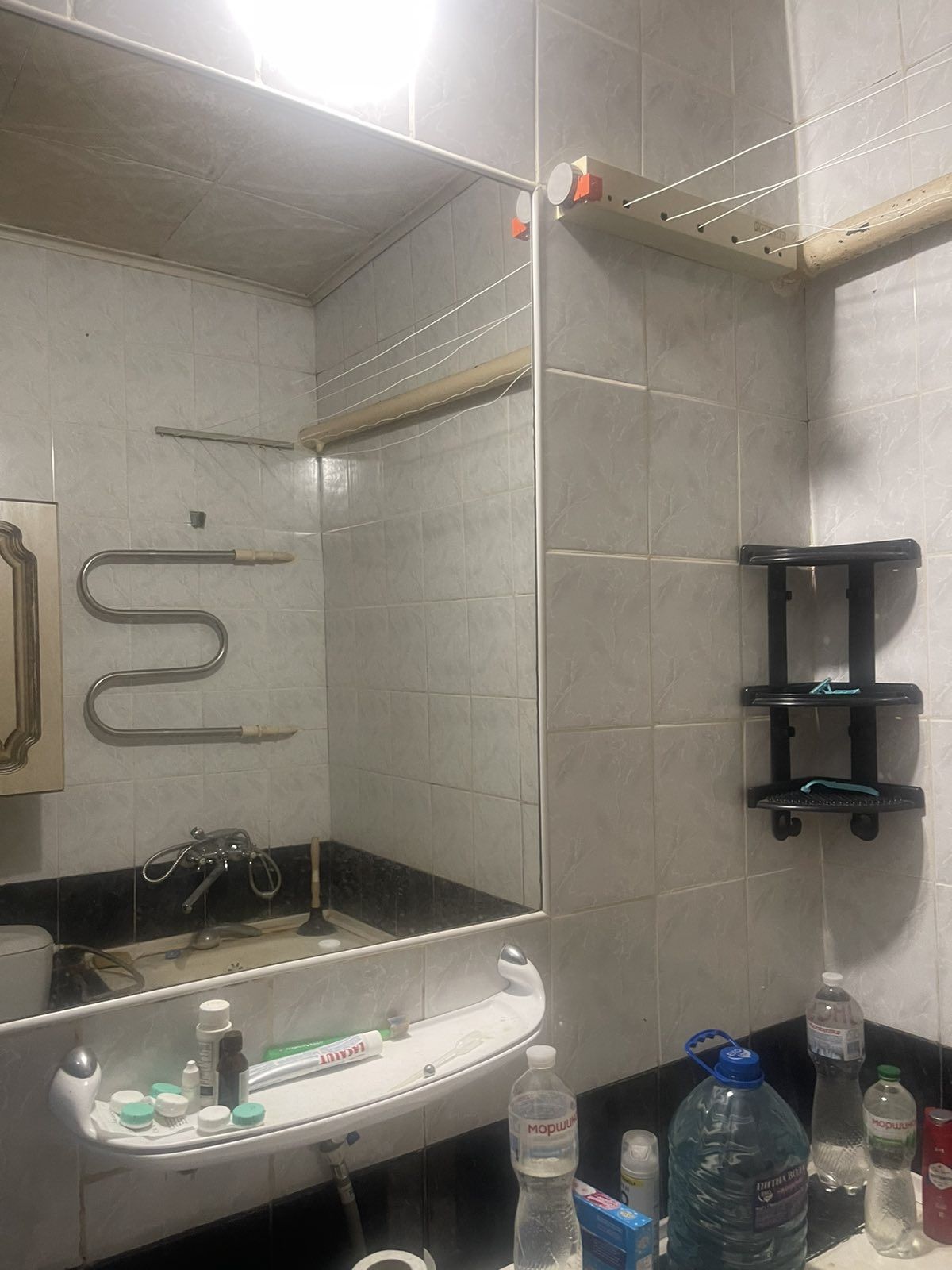 One-bedroom apartment on Kuzma Skryabin Street with furniture and appliances