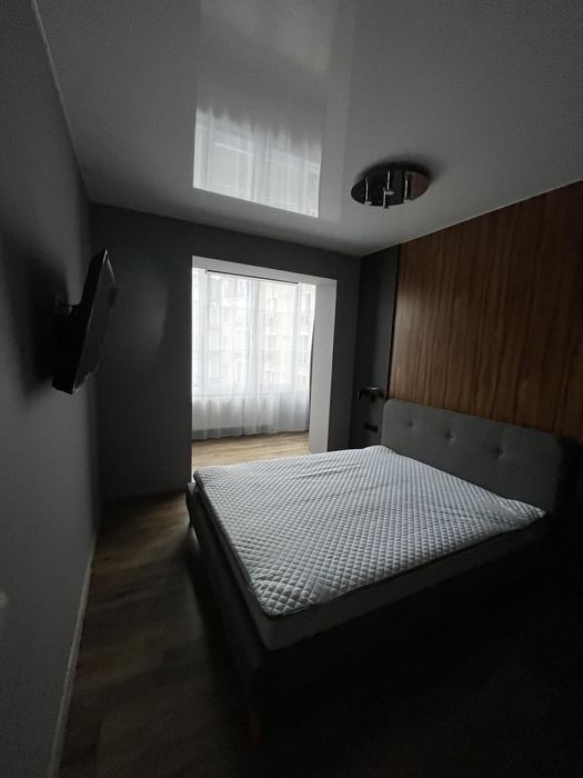 Fully Furnished Apartment with Gas Heating on Volodymyrska Street
