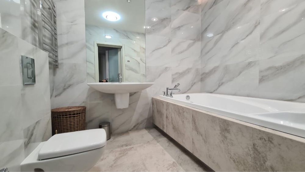 4-Room Apartment on French Boulevard, Near Karkashadze House