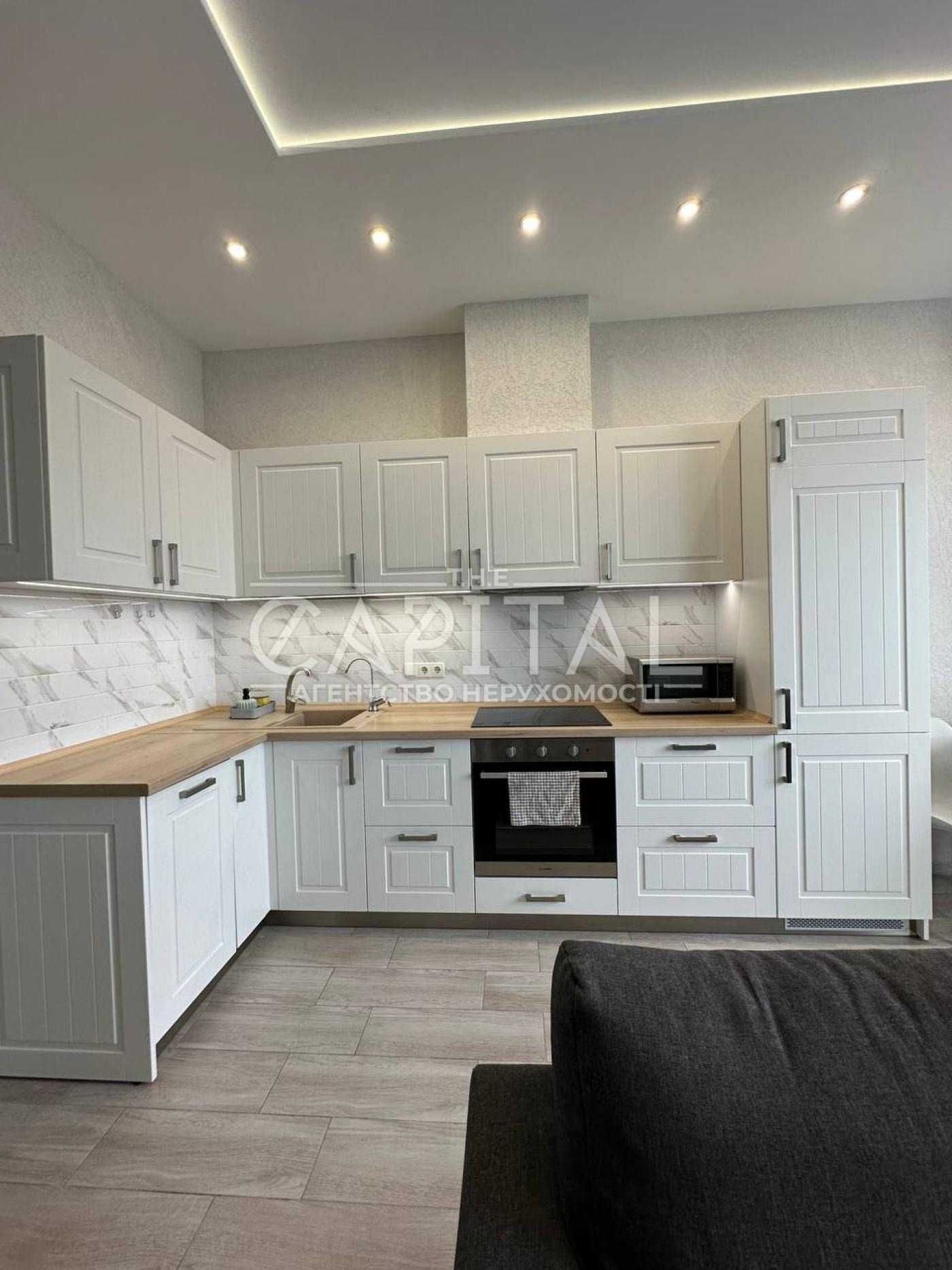 Comfortable 2-room apartment in River Stone complex, Poznyaki area