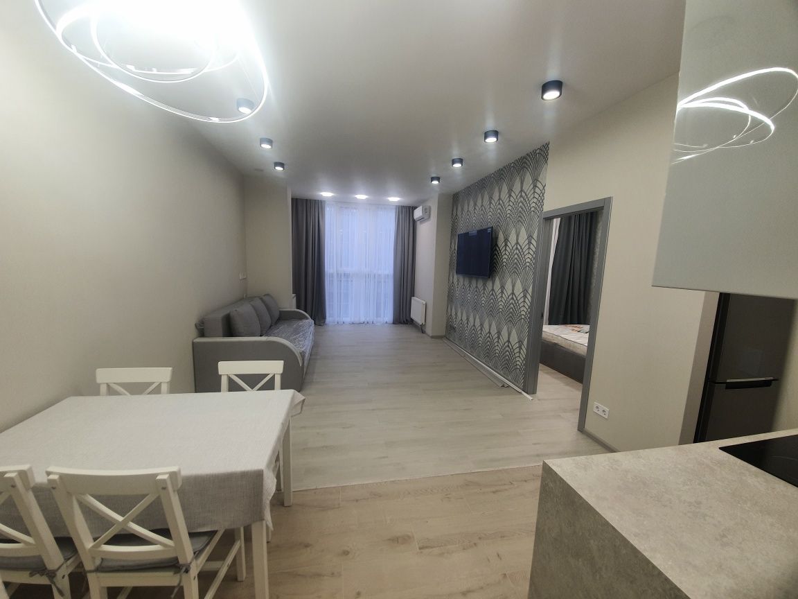 Modern 2-Bedroom Business Class Apartment with Security