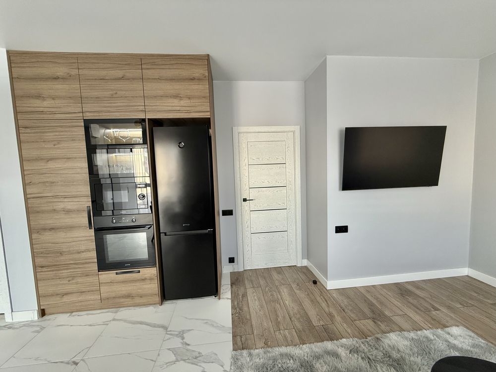 2-Room Apartment in Vynnyky with Designer Renovation