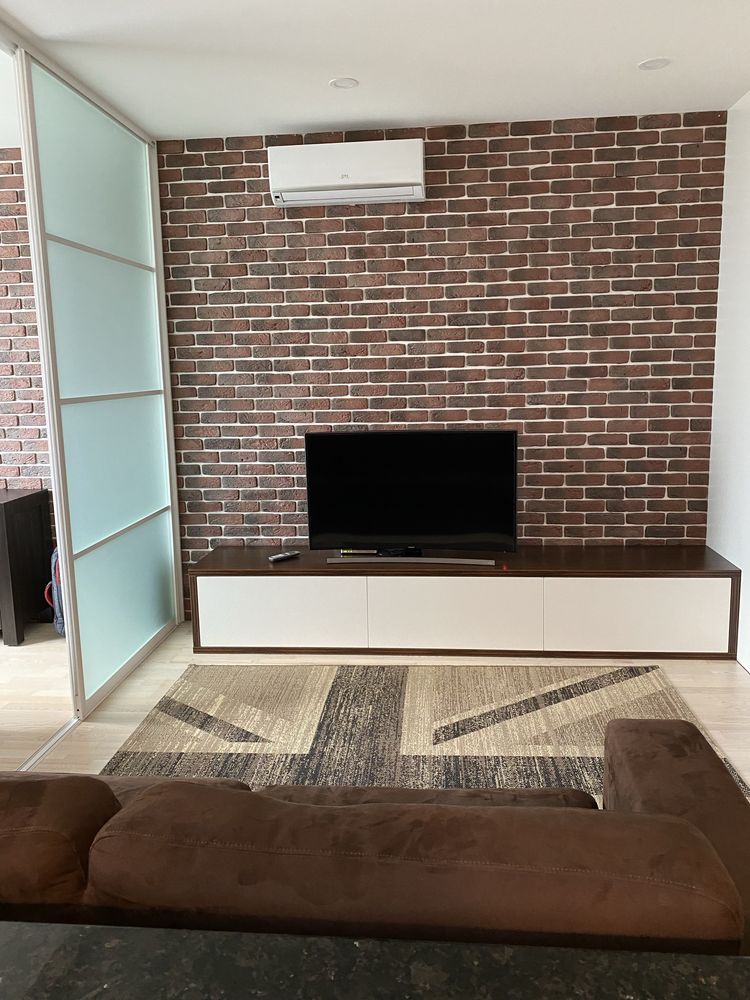 Modern Designer Apartment Near Railway Station