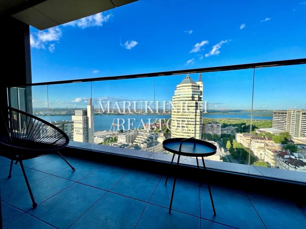 1-Bedroom Apartment in Novodvoryansky Complex near Shevchenko Park