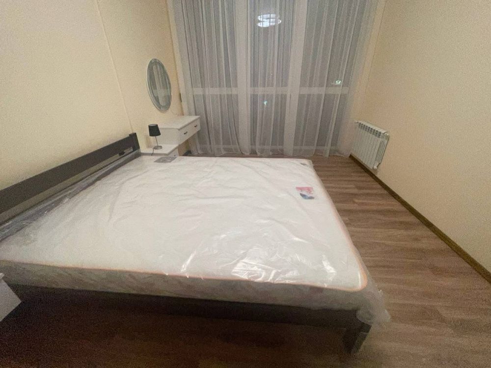 Designer Renovated Apartment near Pechersk Metro