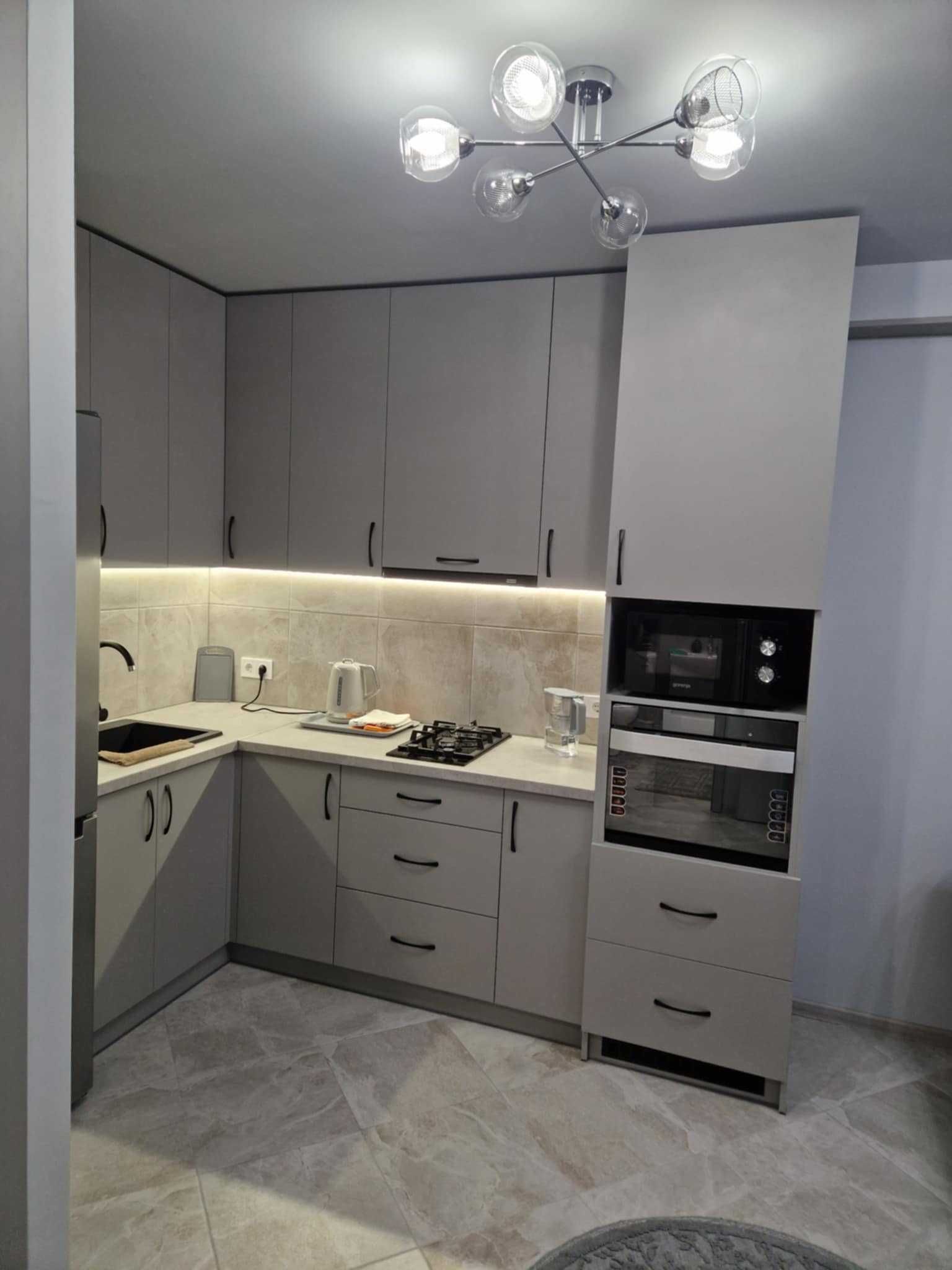 Modern Studio Apartment with Kitchen in Avalon