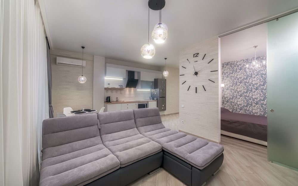 Cozy Modern Apartment with Designer Interior and City View