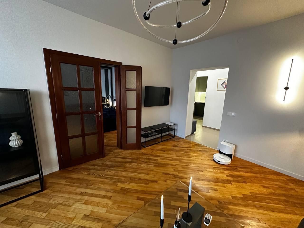 Spacious 2-Room Apartment in City Center with Modern Design