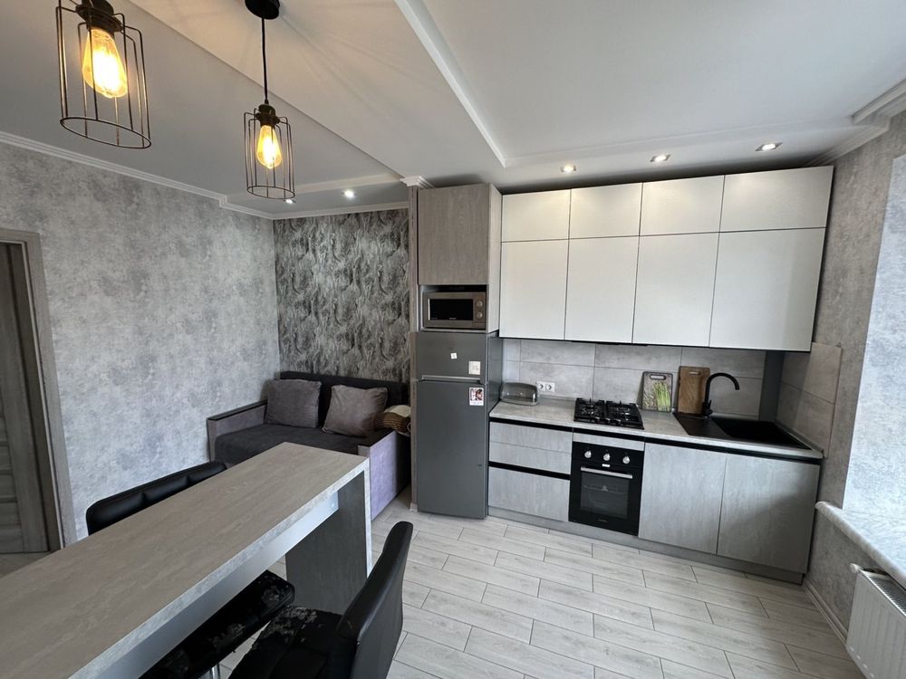 Renovated 1-bedroom apartment in Levada Complex, Dovzhenka Street