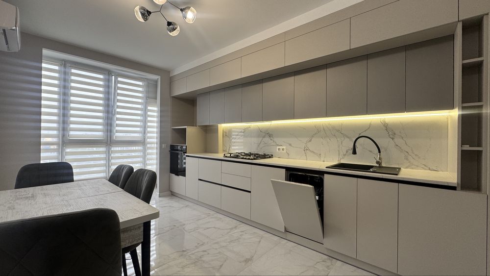 2-Room Apartment in City Center, Fully Furnished, New Building