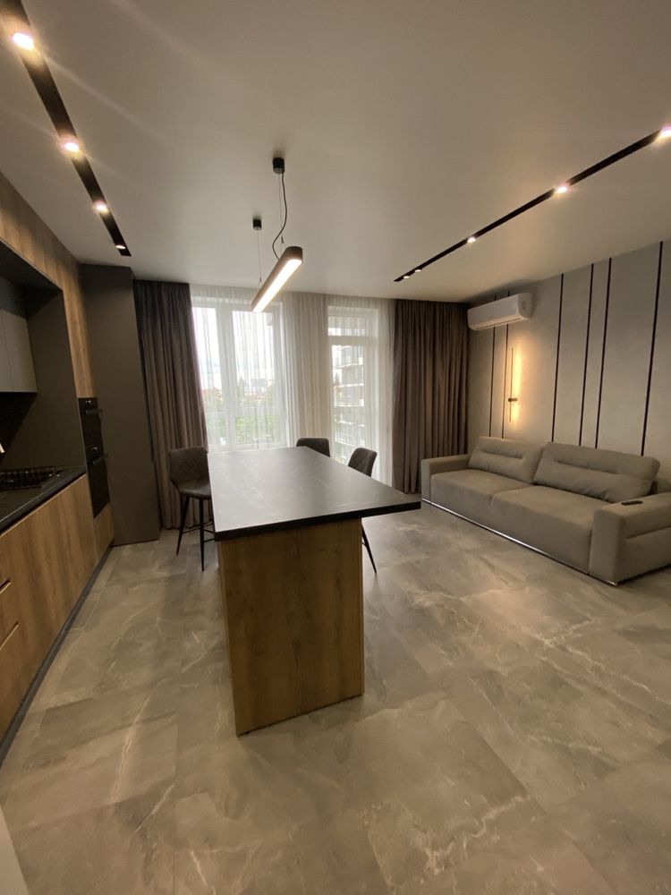 Stylish 2-Bedroom Apartment with Studio Kitchen in Avalon Flex Complex
