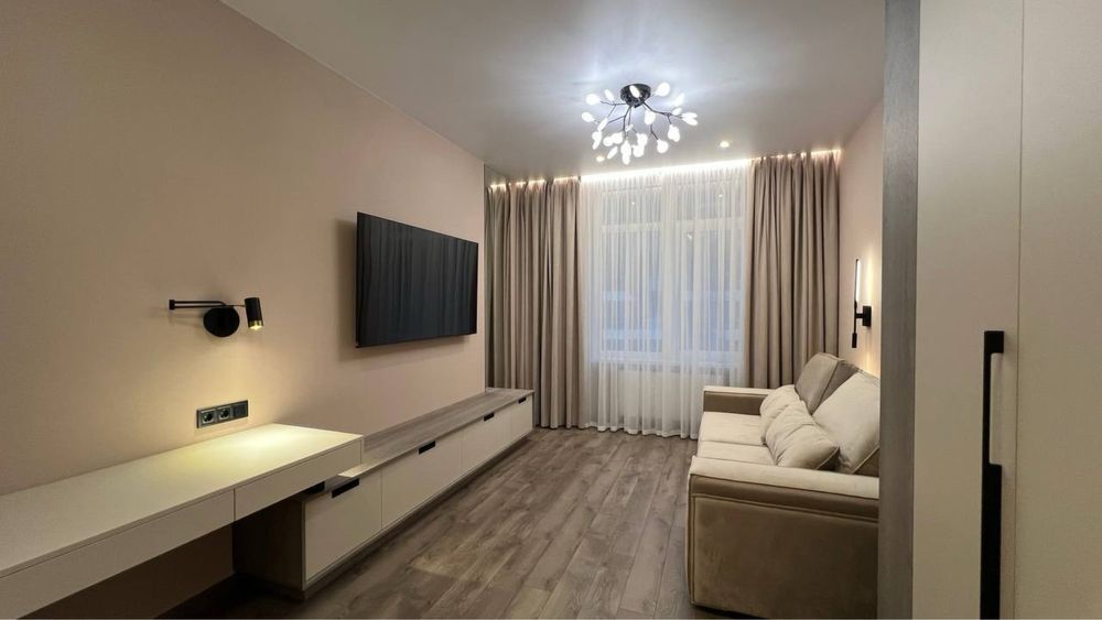 3-Room Apartment in Odessa, Genuyezska Street, 89 m², 14th Floor