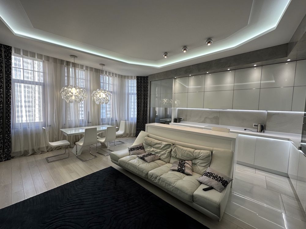 Luxury Apartment with Designer Interior and Premium Features