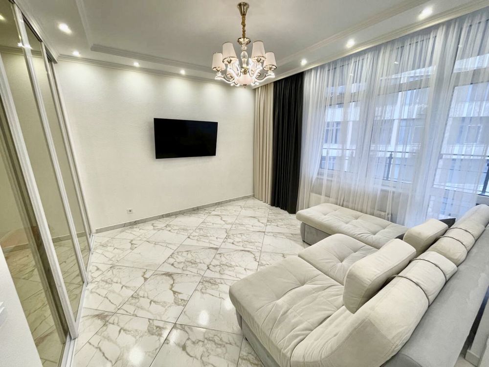 Luxurious Sea View Apartment in Arkadia with Terrace