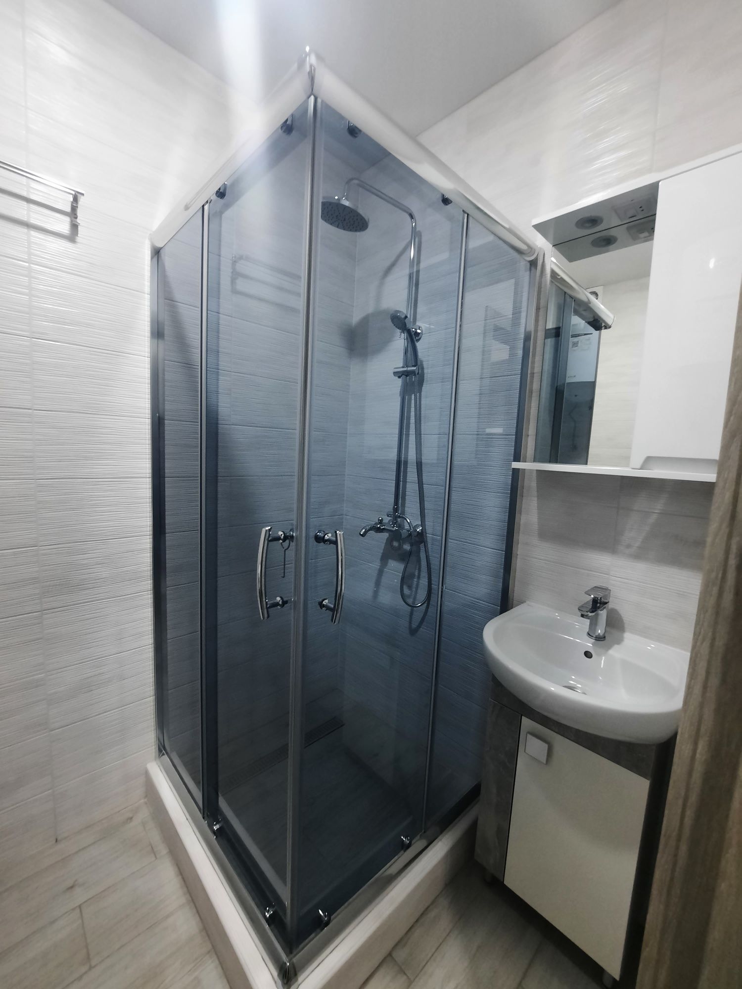 1-Room Studio Apartment in Aquarelle-2 Complex, Tairova