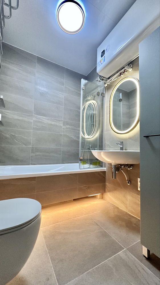 2-Room Apartment in Seven Complex, Dniprovska Embankment, Fully Furnished