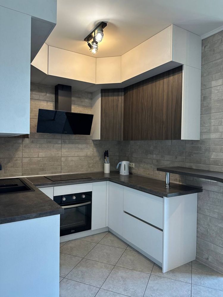 Modern Sea View Apartment with Designer Kitchen