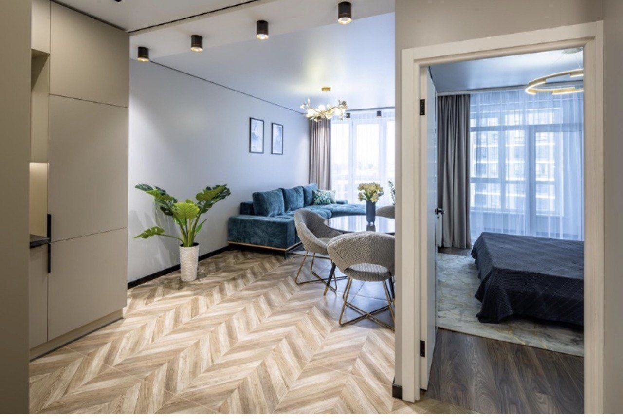 Spacious Modern Apartment in Parus City Complex