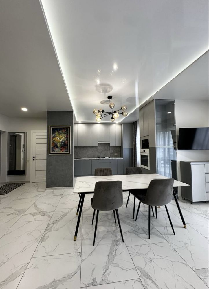 Spacious 1-bedroom apartment in Lviv city center with modern amenities