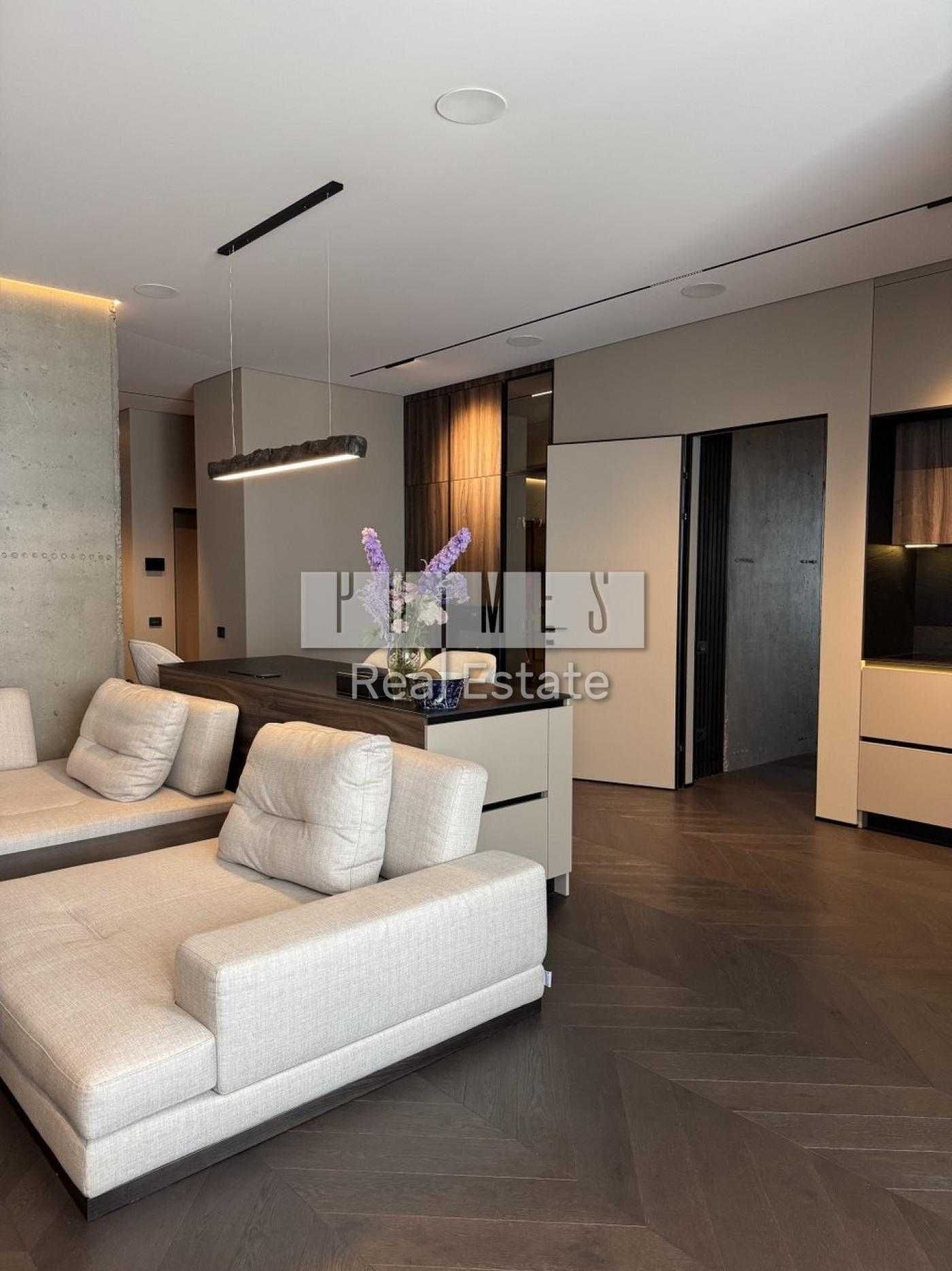 5-Room Luxury Apartment in Delmar Complex, Pechersk, Kyiv
