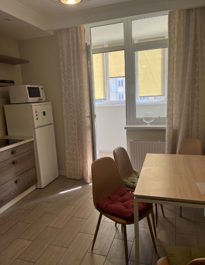 Cozy Apartment in Parkovi Ozera Residential Complex