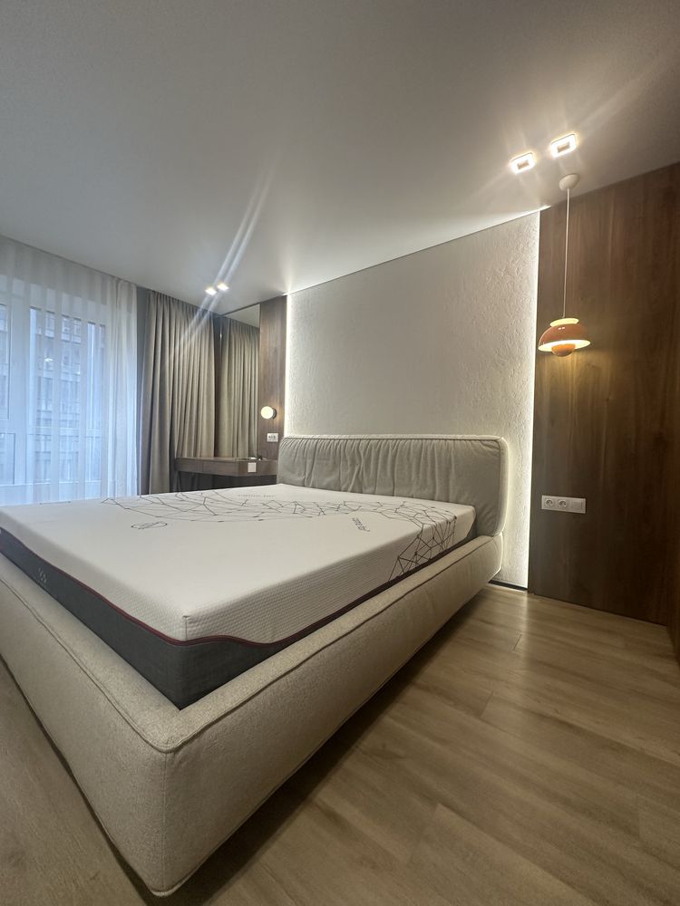 Modern 2-Room Apartment in Shevchenko Area, Lviv City Center