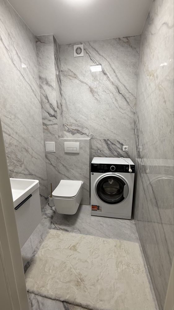 3-Room Designer Apartment with High-Quality Renovation and Full Furnishing