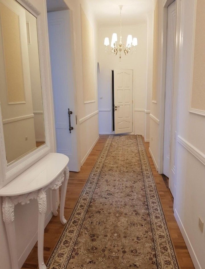 Luxurious 4-Room Apartment in Odessa City Center