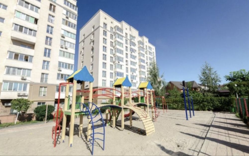 Spacious 2-room apartment in Sofia Residential Complex with great view