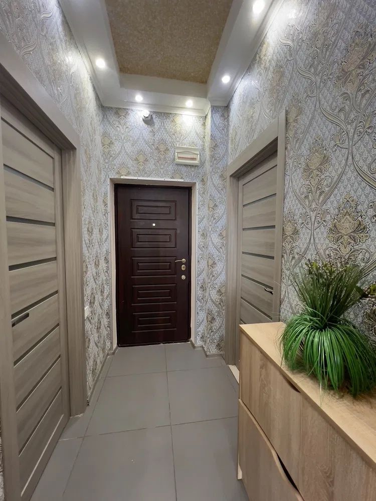 Sea View Apartment in 27 Pearl Residential Complex on Kamanina Street
