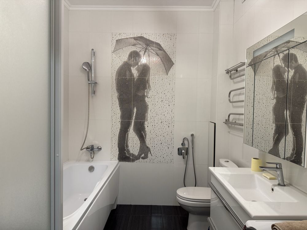 Spacious 2-bedroom apartment in Parkovyi Complex