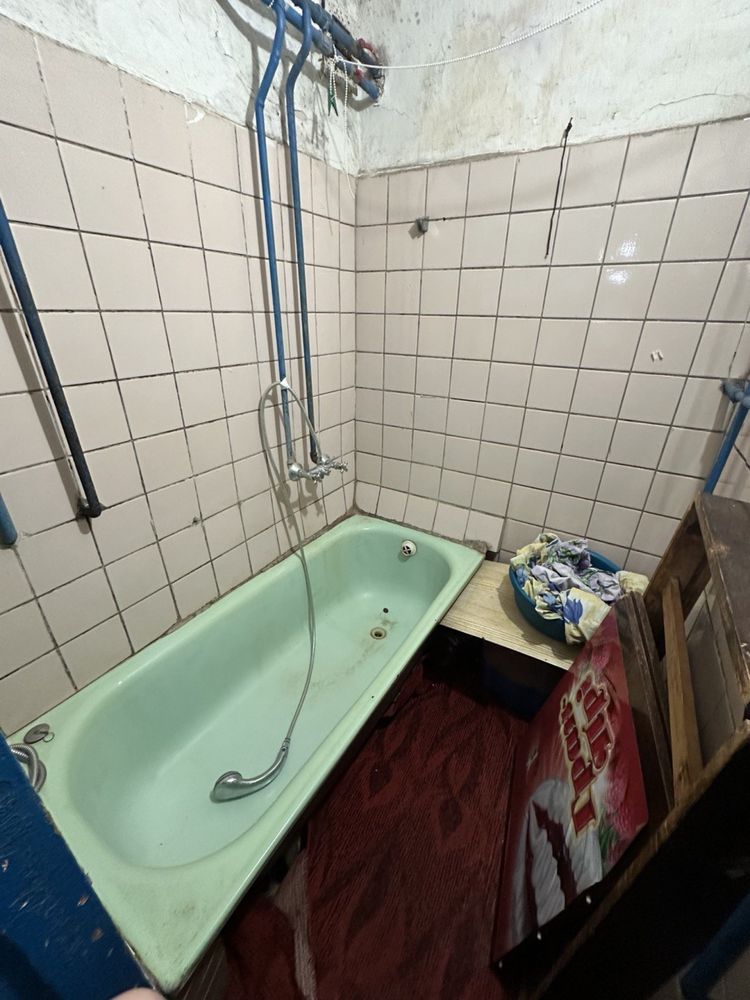 1-Room Communal Apartment in Solomyansky District