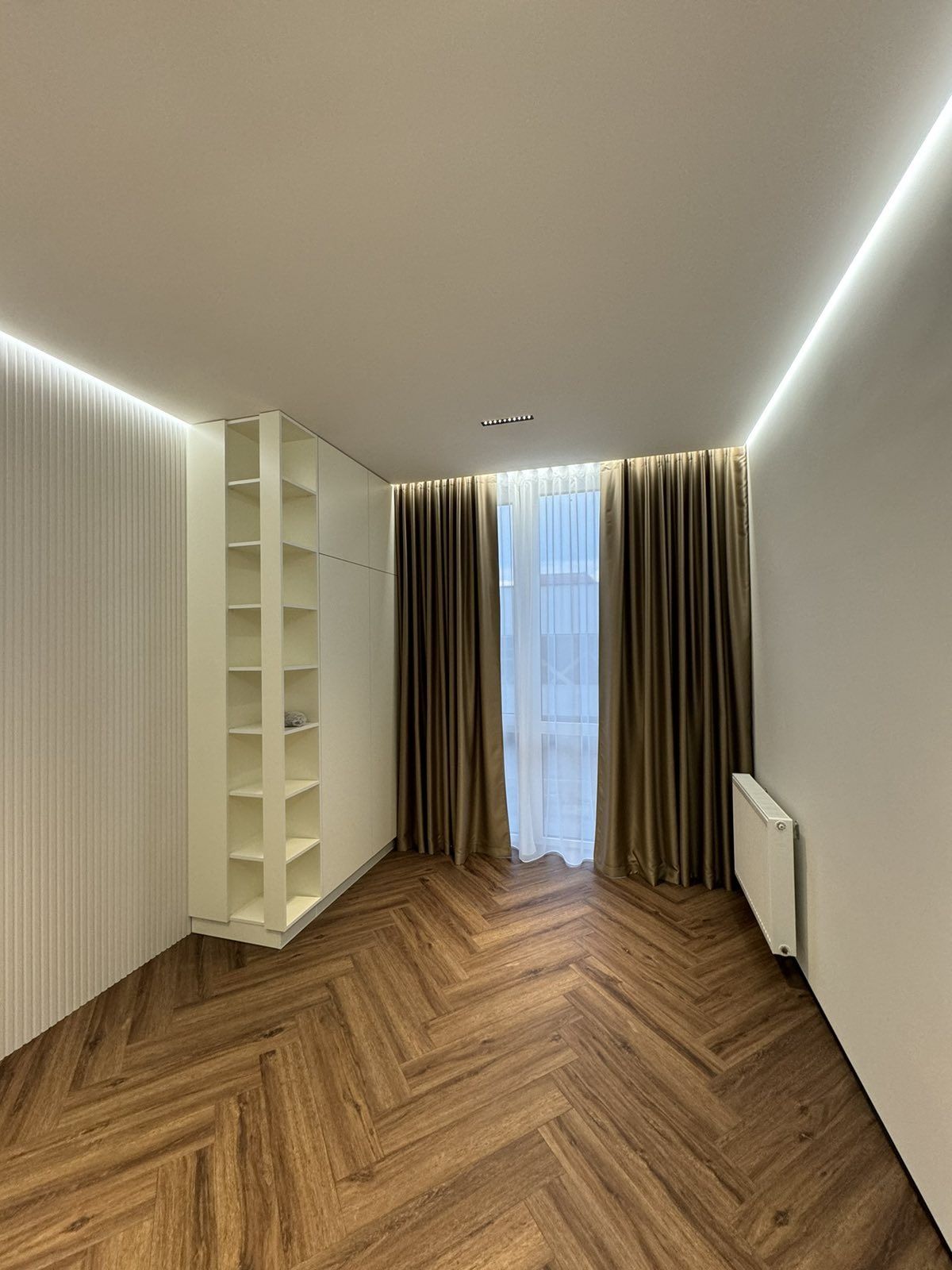 Spacious apartment with river view in elite residential complex