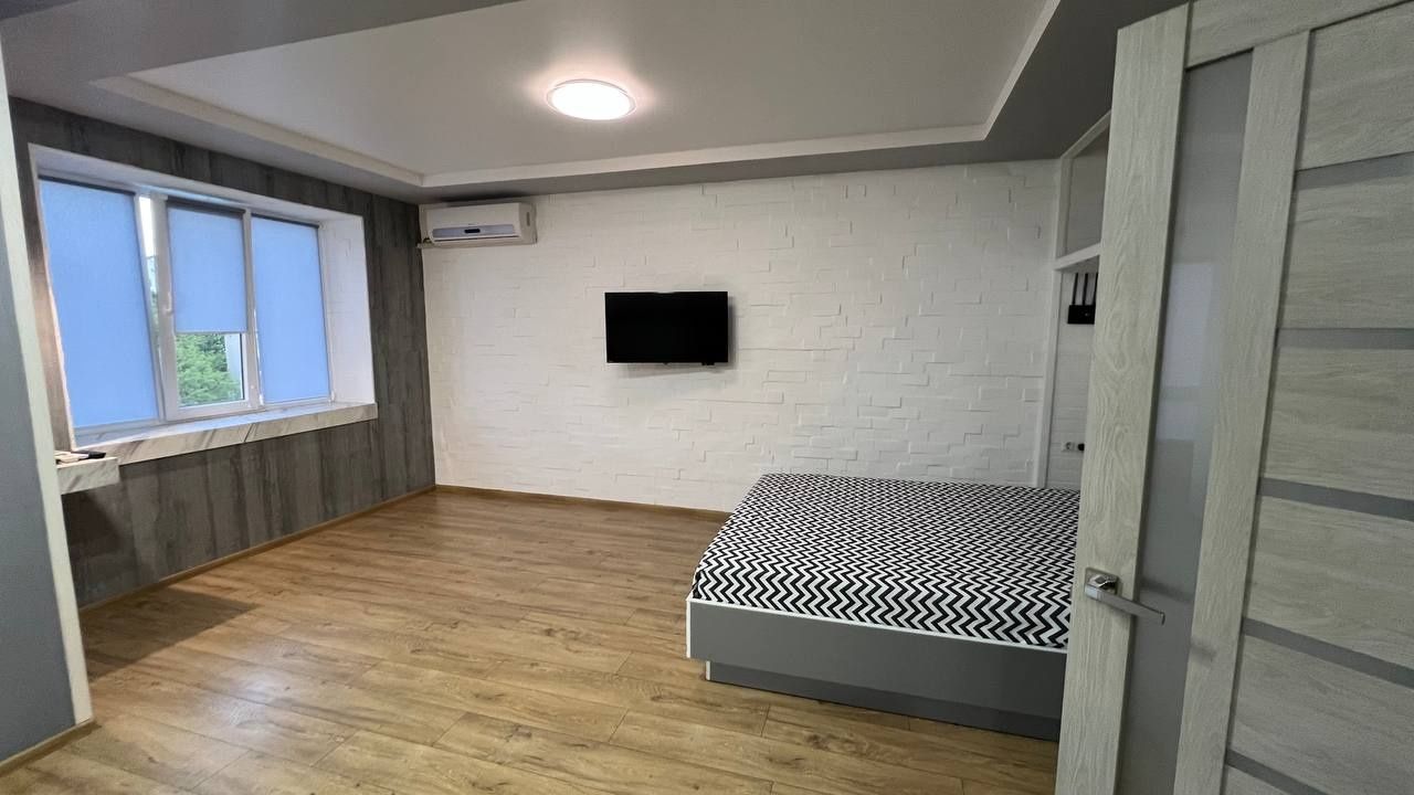 1-Bedroom Apartment in City Center with Modern Amenities