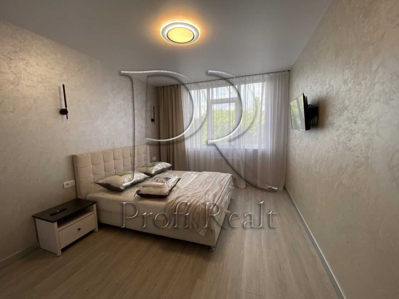 Fully Furnished 1-Bedroom Apartment with Modern Design