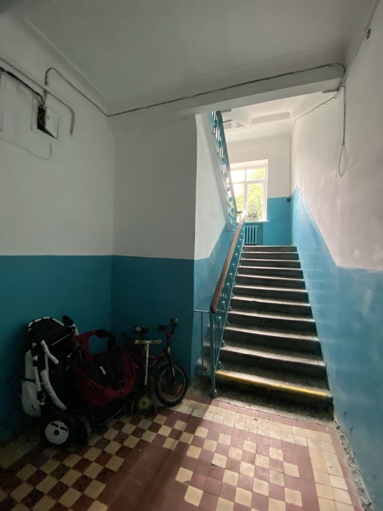 Cozy Two-Room Apartment Near City Center on Yurii Illienka Street