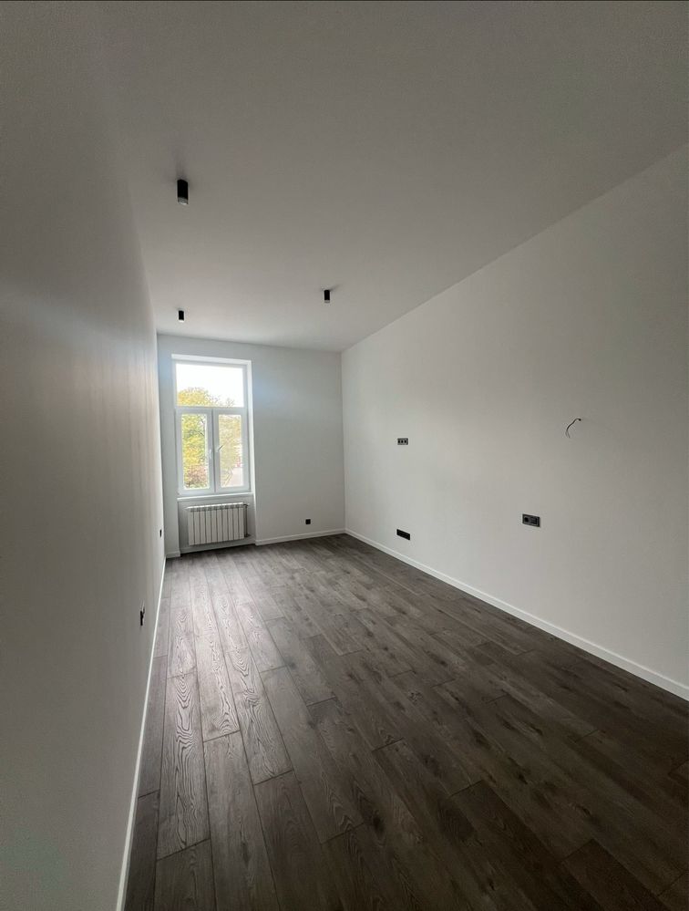 Renovated Historic City Center Apartment with Modern Design