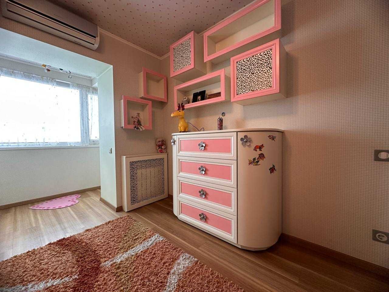 Spacious 4-Room Apartment on Prospekt Polya with Ideal Location
