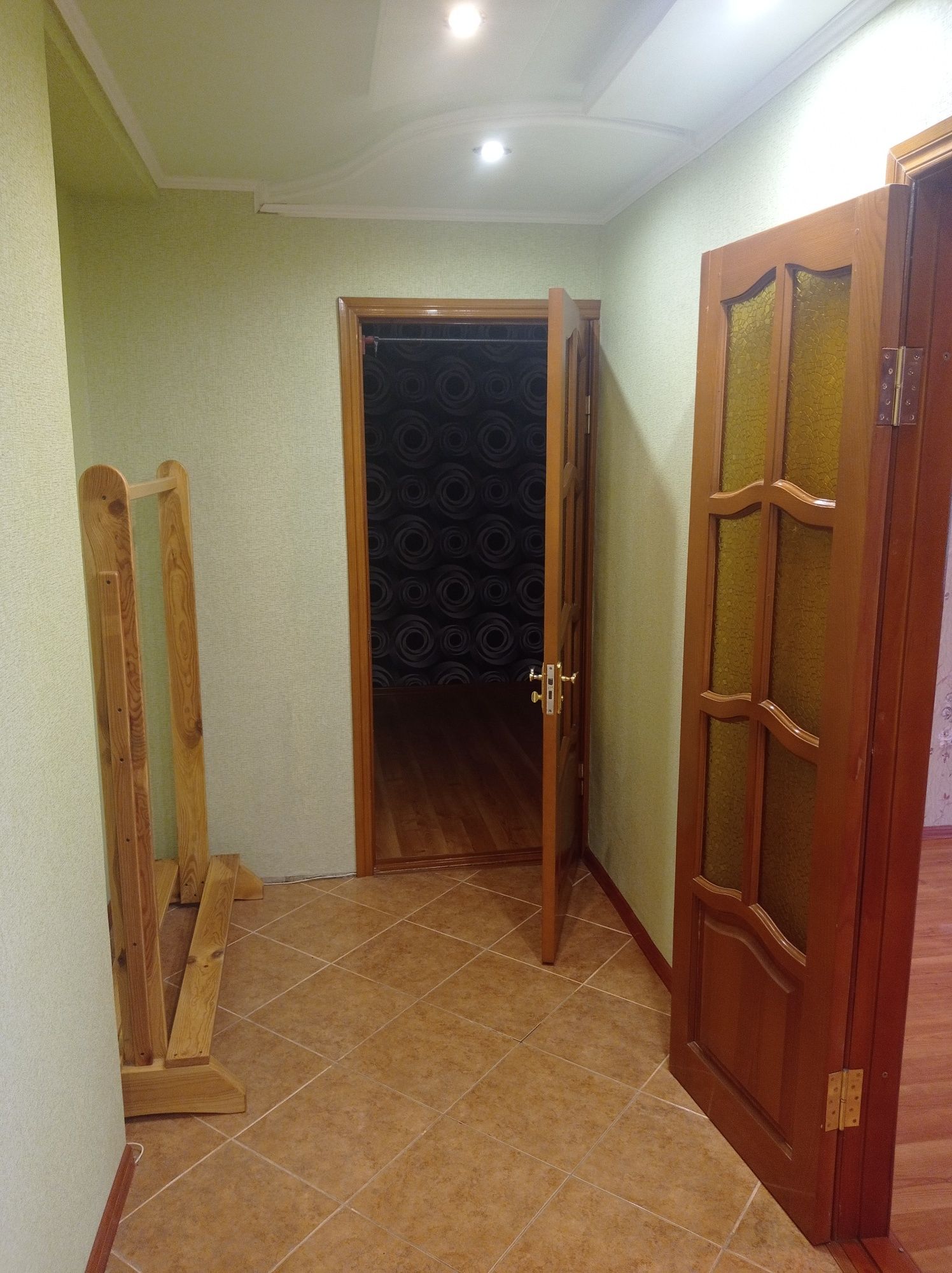 Two-room apartment in city center, 4th floor, with individual electric heating