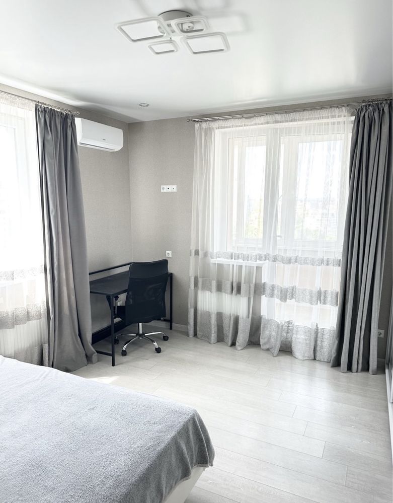 Levada-1 Apartment near Metro, Modern Design, Fully Equipped