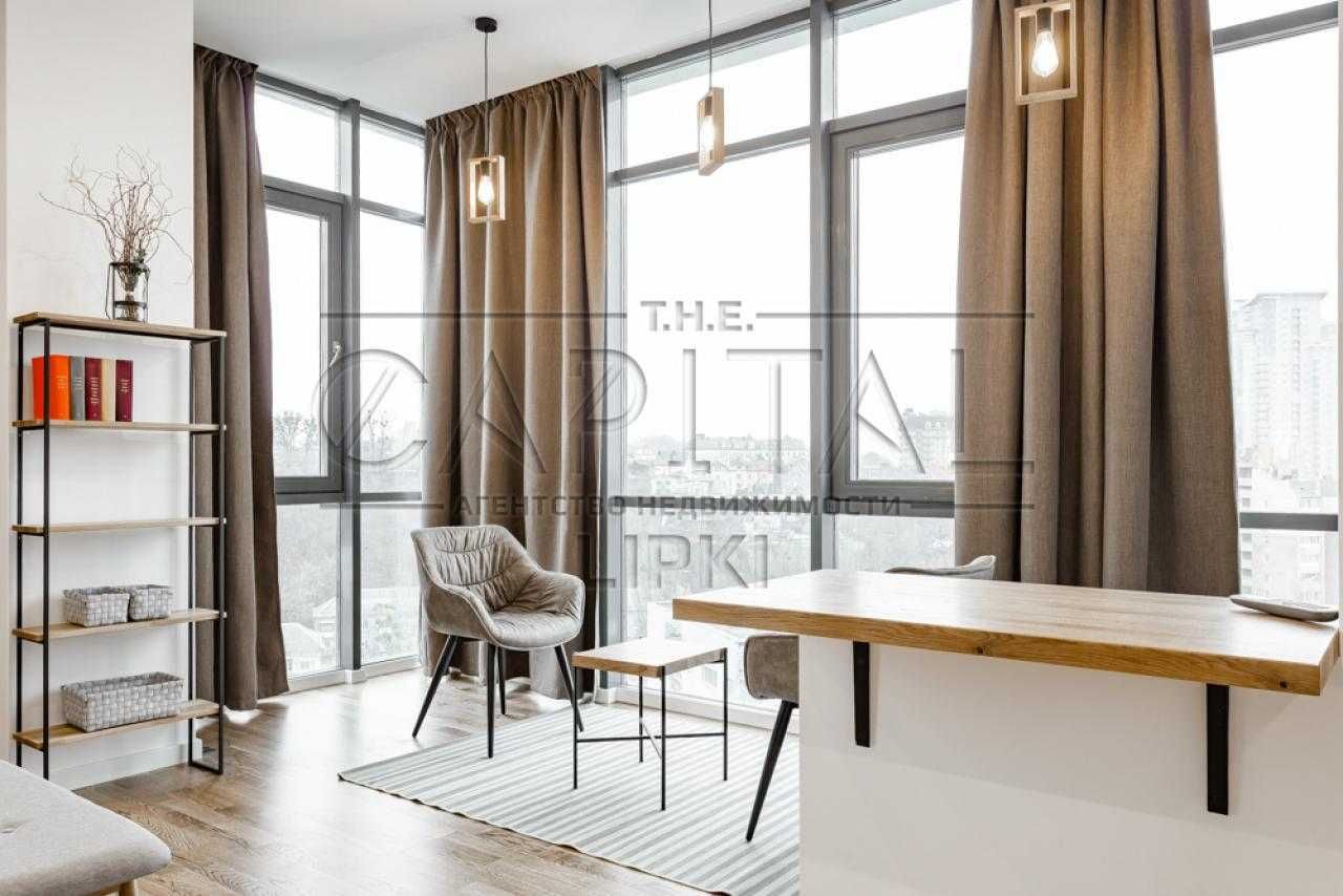 Spacious 2-room apartment in Novopecherski Lipki residential complex