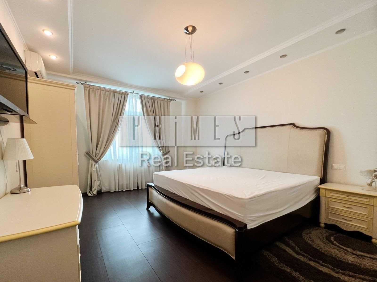 Fully Equipped 90m² Apartment in TRIUMPH Complex with City View