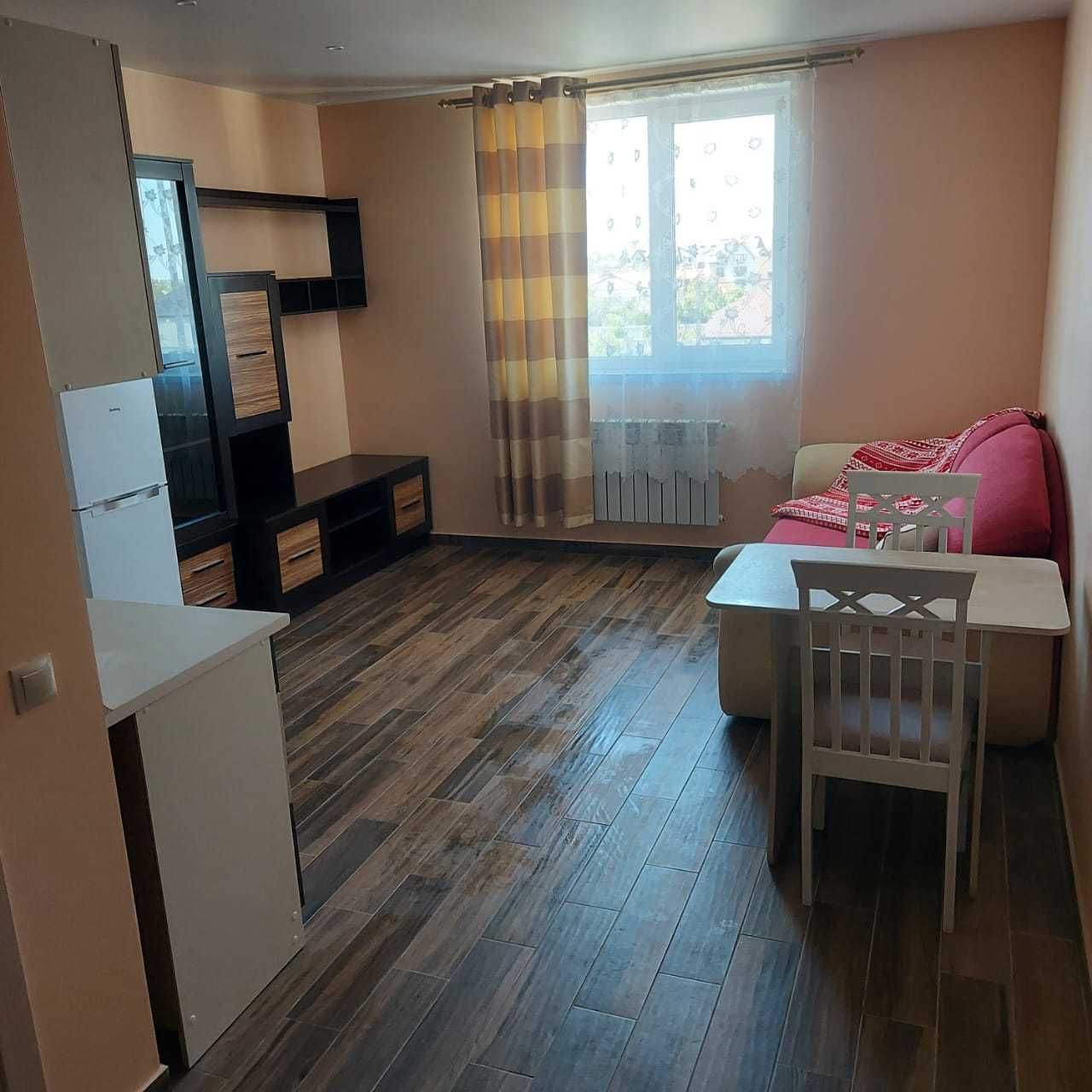 Private Sector Rental with Closed Territory, Water and Heat Included
