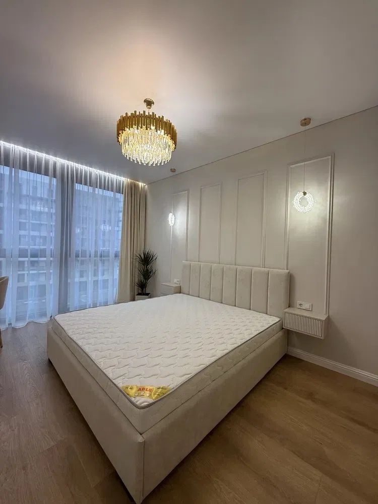 Stylish 1-Bedroom Apartment in Park Land Complex